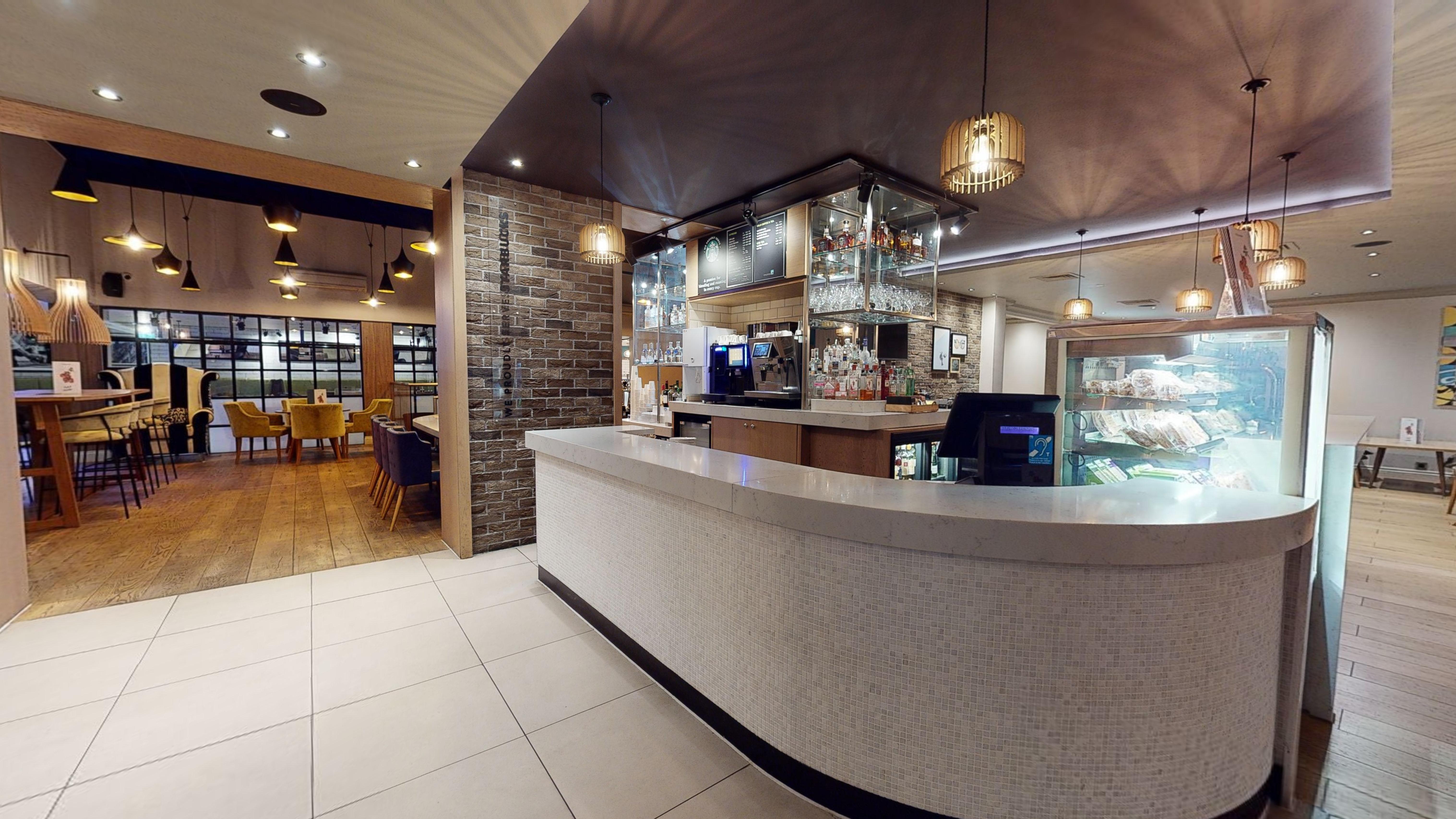 Holiday Inn Brentwood By Ihg Luaran gambar
