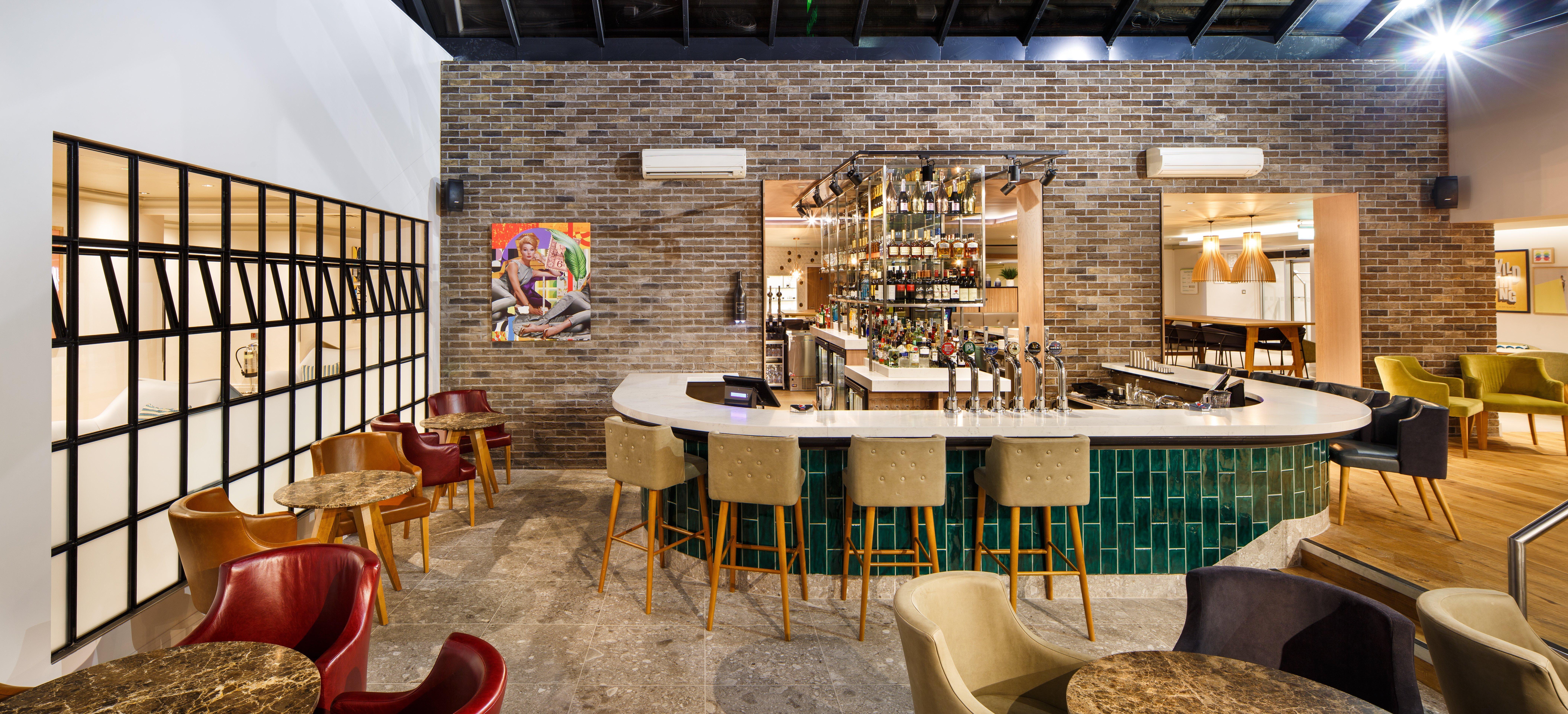 Holiday Inn Brentwood By Ihg Luaran gambar