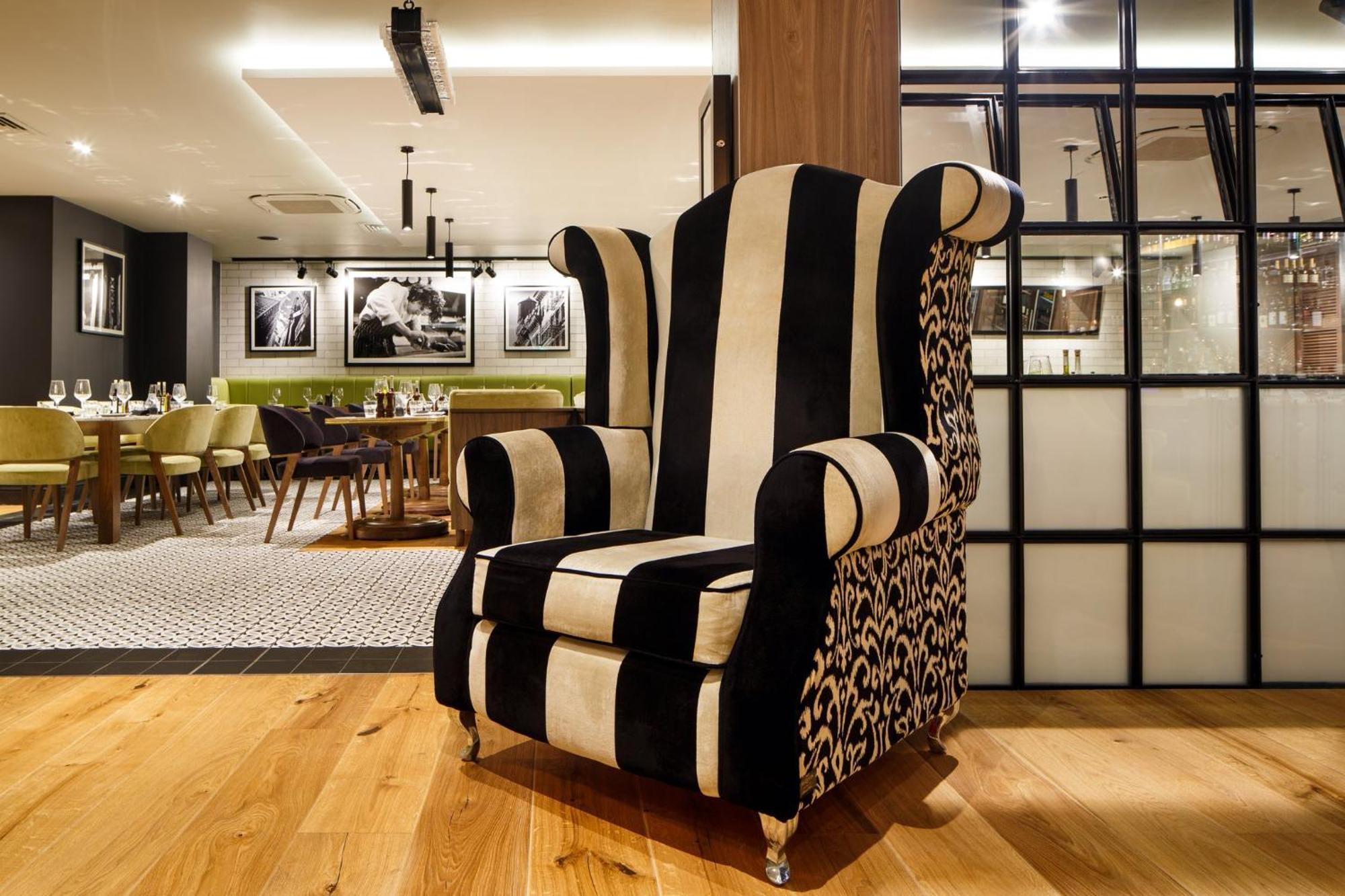 Holiday Inn Brentwood By Ihg Luaran gambar