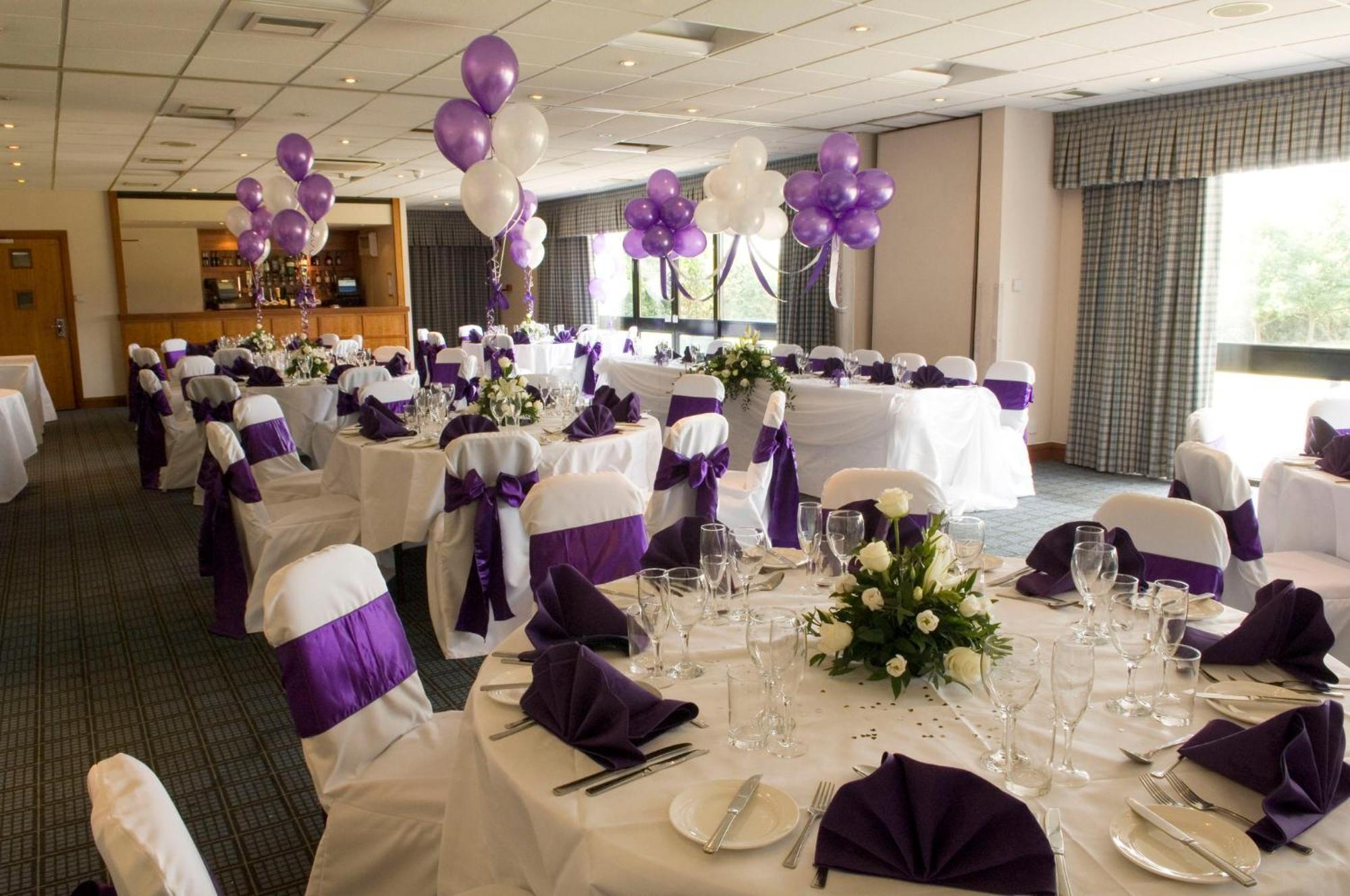 Holiday Inn Brentwood By Ihg Luaran gambar